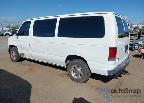 2004 Ford E-150 Chateau/Xl/Xlt z USA, uszkodzony, nr VIN 1FMRE11L24HA50229